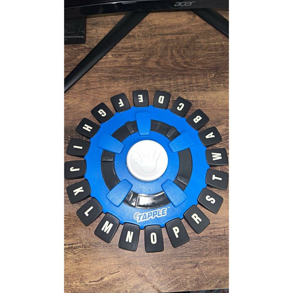 Hasbro Tapple Handheld Electronic Word Game, Ages 8+, 2014 (MPN A4840)